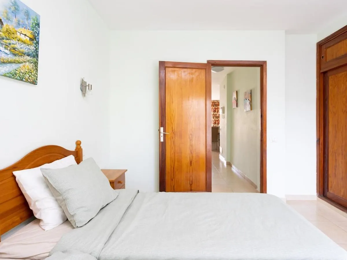 Lightbooking Los Gigantes Tenerife Acantilado de los Gigantes Daire